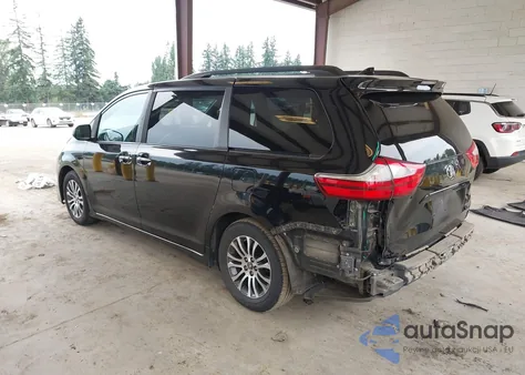 2018 Toyota Sienna Xle 8 Passenger z USA, uszkodzony, nr VIN 5TDYZ3DC8JS937210